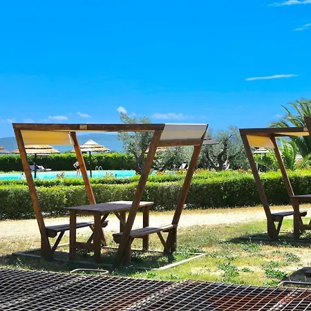 5 Beds, First Floor With Private Outdoor Area, In With Swimming-pool Campiglia Marittima