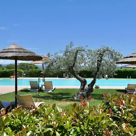 Aparthotel 5 Beds, First Floor With Private Outdoor Area, In With Swimming-pool Campiglia Marittima